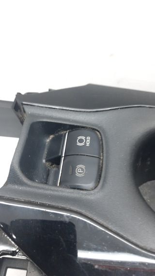 CONSOLA CENTRAL TOYOTA COROLLA 812864