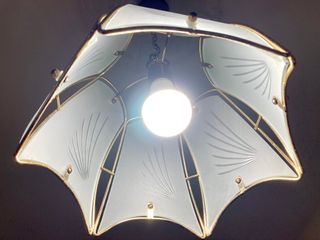 2 Lámparas de techo tulipán cristal y metal.