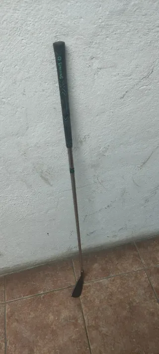 Palos de Golf Cleveland, Spalding y más