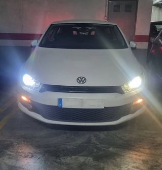 Volkswagen Scirocco 2.0 TDI 140cv Blanco 2010