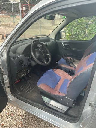 Peugeot Partner 2003