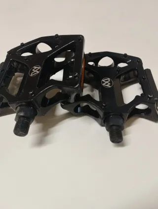 Pedales Monty Negros