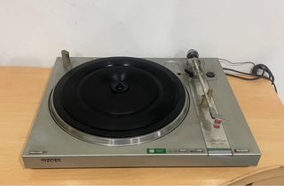 Tocadiscos Sony PS-LX5