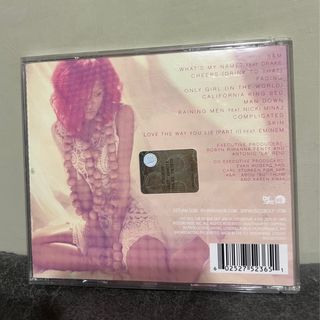 CD Rihanna LOUD originale