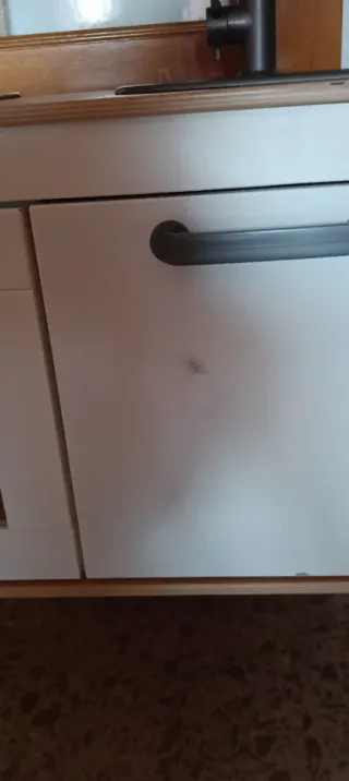 Cocina de madera Ikea para niños