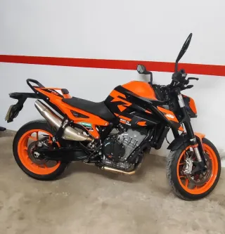 KTM Naked Negro/Naranja Manual