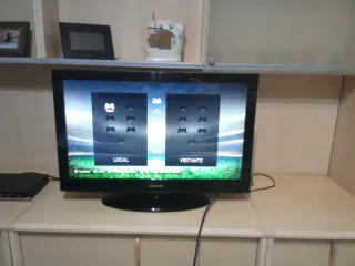 Console PS3 nera + 2 controller + 6 giochi