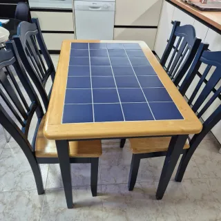 Mesa Comedor Madera Maciza + 4 Sillas
