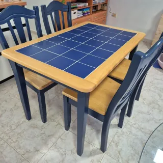 Mesa Comedor Madera Maciza + 4 Sillas