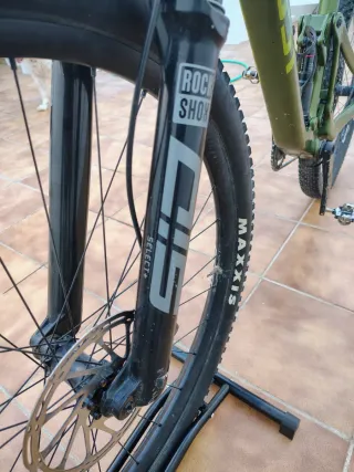 Bicicleta Ghost Lector Universal SL