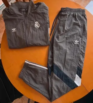 Chándal Real Madrid Adidas Originals talla L