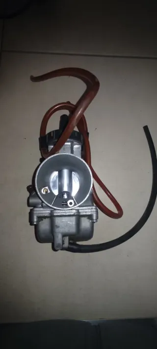 Carburador Keihin se desmonto funcionando GAS GAS