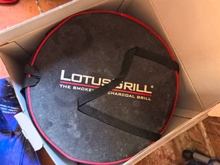 Lotus Grill Parrilla Carbón
