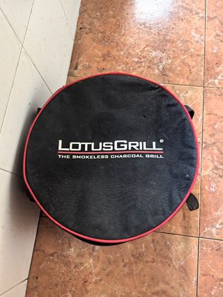 Lotus Grill Parrilla Carbón
