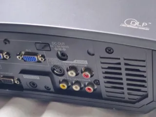 Proyector Mitsubishi XD460U Gris