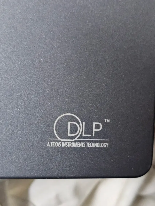 Proyector Mitsubishi XD460U Gris