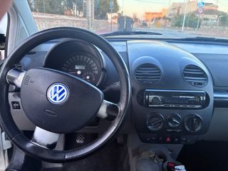 Volkswagen Beetle 2000