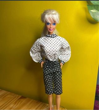 Lote 4 Conjuntos Barbie