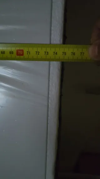 Puerta blanca con 3 cristales