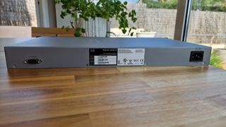 Switch Cisco SG300-28 28 Puertos Gigabit