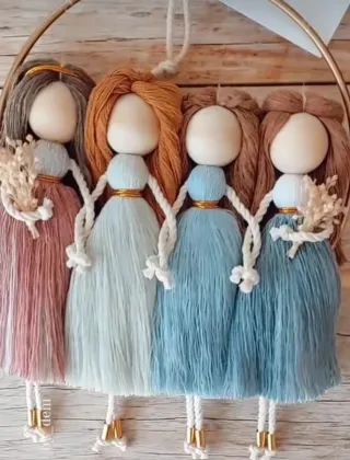Muñeca de Macramé, ideal comuniones bodas bautizos
