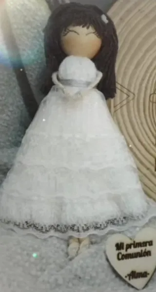 Muñeca de Macramé, ideal comuniones bodas bautizos