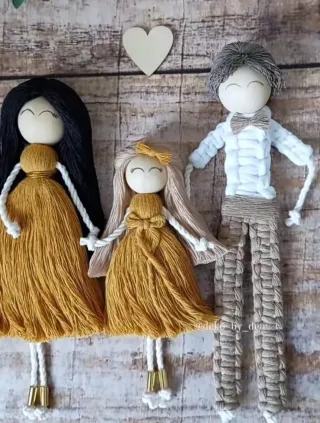 Muñeca de Macramé, ideal comuniones bodas bautizos