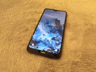 Xiaomi Redmi 8 (4GB/64GB) - perfecto estado