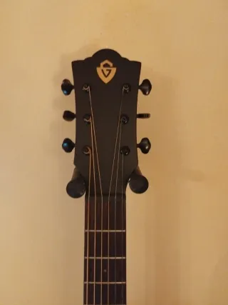 Guitarra Acústica de viaje, Guild Traveller