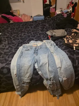 Variedad ropa talla s/m