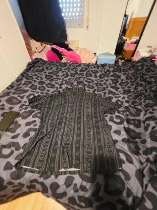 Variedad ropa talla s/m