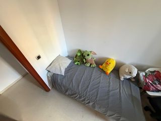 Cama individual con colchón