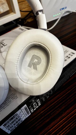 Cascos JBL Tune 770NC Blancos Nuevos