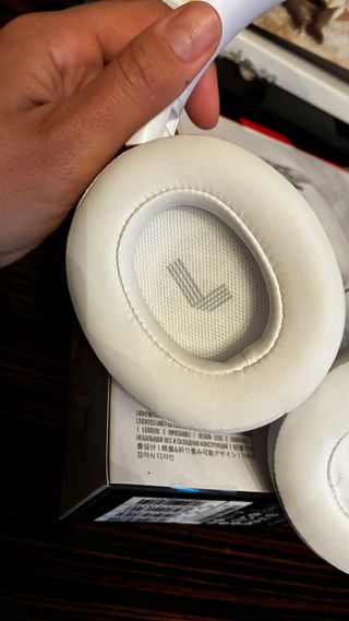 Cascos JBL Tune 770NC Blancos Nuevos