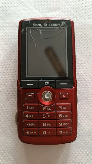 Teléfono Móvil Sony Ericsson Rojo