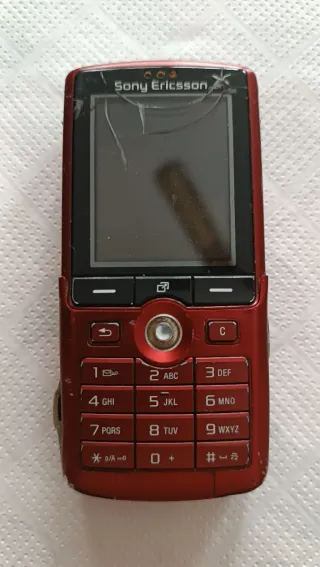 Teléfono Móvil Sony Ericsson Rojo