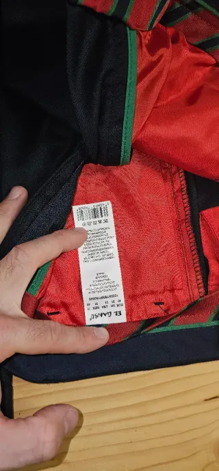 Traje completo "El Ganso" negro y rojo