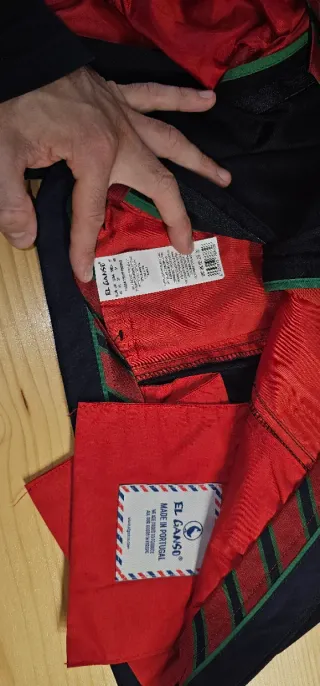 Traje completo "El Ganso" negro y rojo