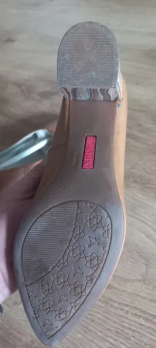 Zapatos de tacón Pikolinos marrones
