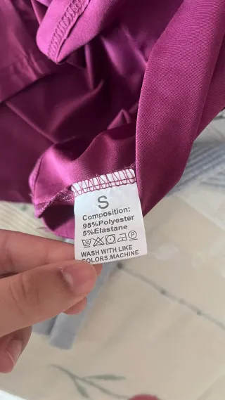 Camiseta Shein morada talla S