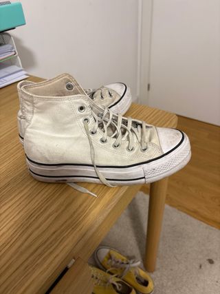 Converse plataforma beige talla 38