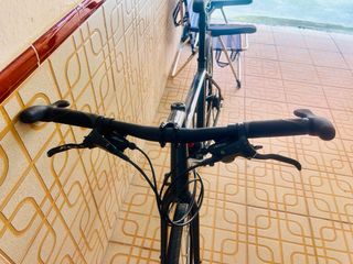 Bicicleta Gravel Trekk Gris