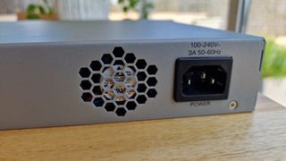 Switch Cisco SG200-26P 26 Puertos Gigabit PoE