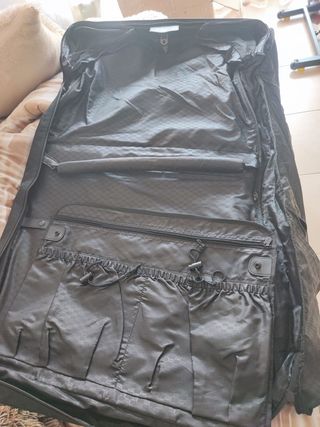 Travelite Maleta de Trajes Negra