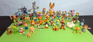 Muñecos pvc variados