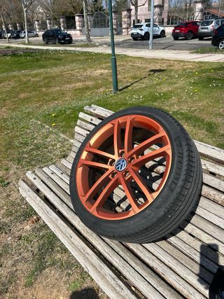 Llantas 18 con Goma Michelin Seminueva