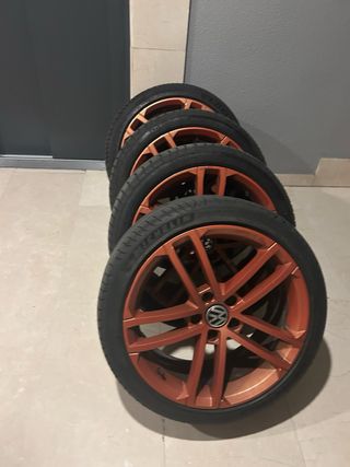 Llantas 18 con Goma Michelin Seminueva