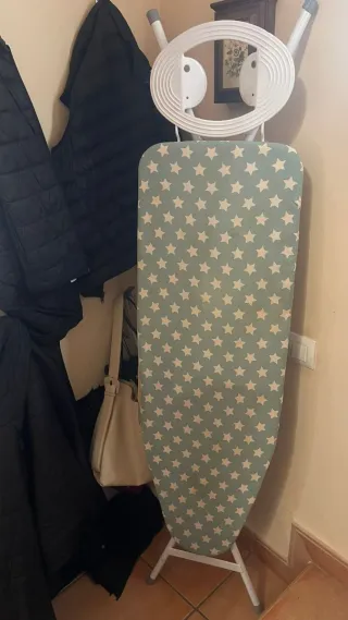 Tabla de planchar con estrellas