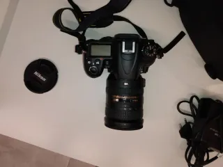 Cámara Nikon D7000 + Objetivo AF-S DX