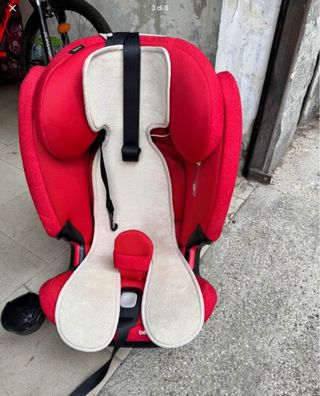 Seggiolino auto Bébé-Confort rosso isofix